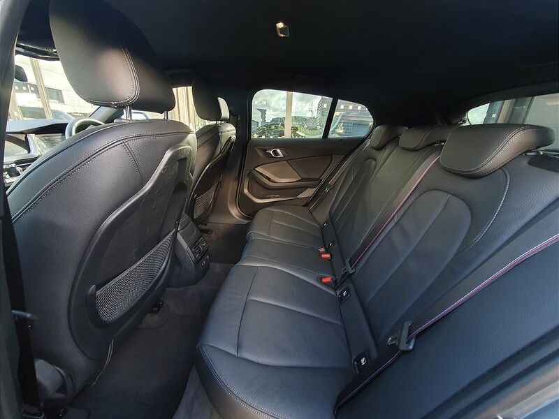 More views of BMW 1-Series