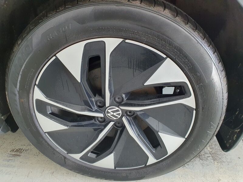 More views of Volkswagen ID.4