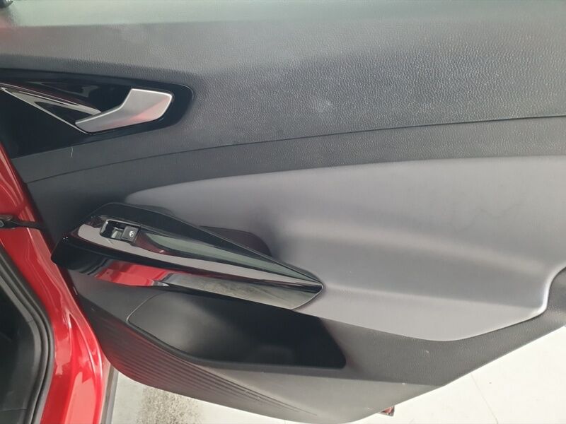 More views of Volkswagen ID.4