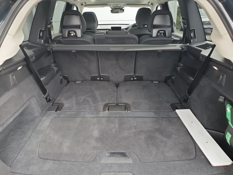 More views of Volvo XC90