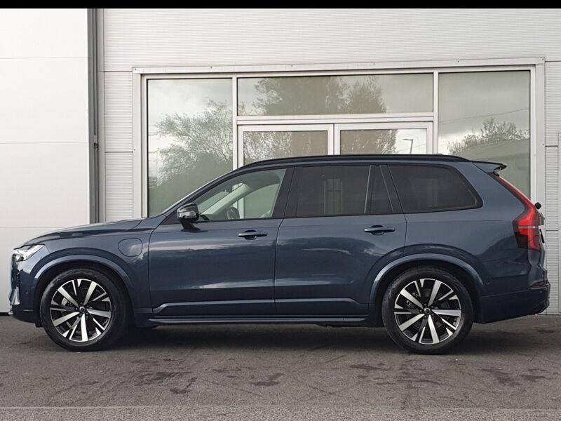 More views of Volvo XC90