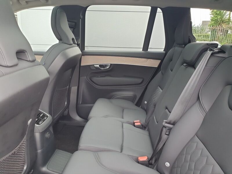 More views of Volvo XC90