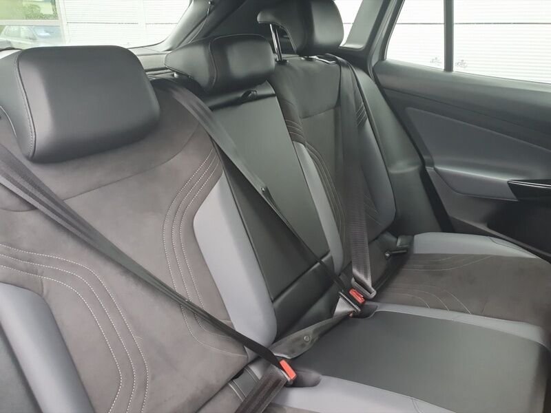 More views of Volkswagen ID.4