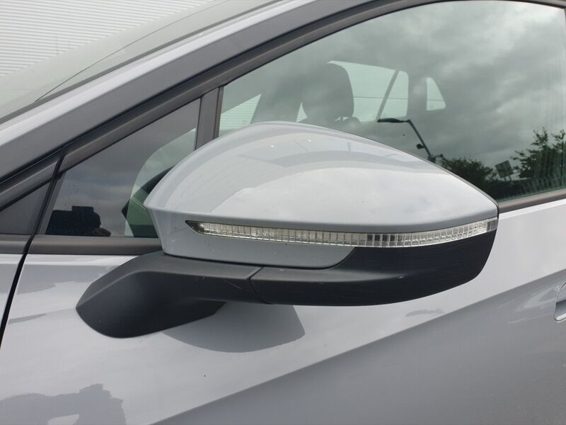 More views of Volkswagen ID.4