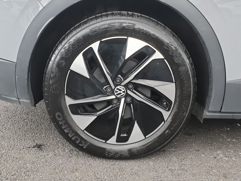 More views of Volkswagen ID.4