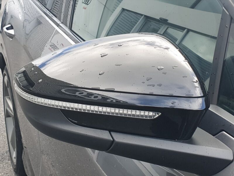 More views of Audi Q4 e-tron