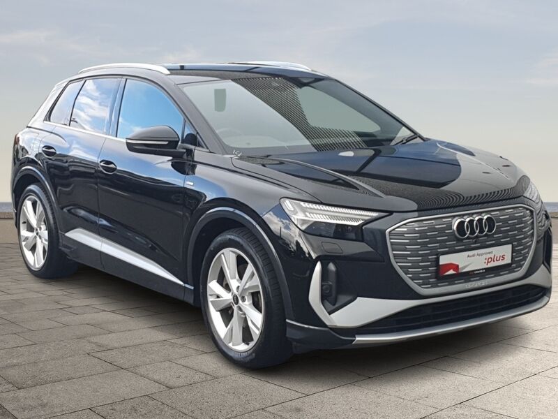 More views of Audi Q4 e-tron