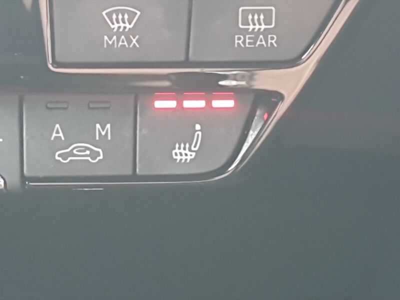 More views of Audi Q4 e-tron