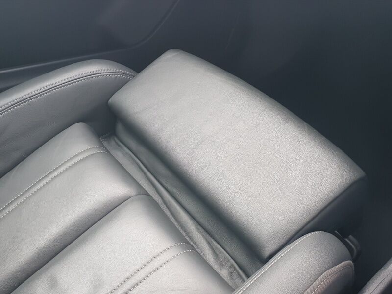 More views of Audi Q4 e-tron