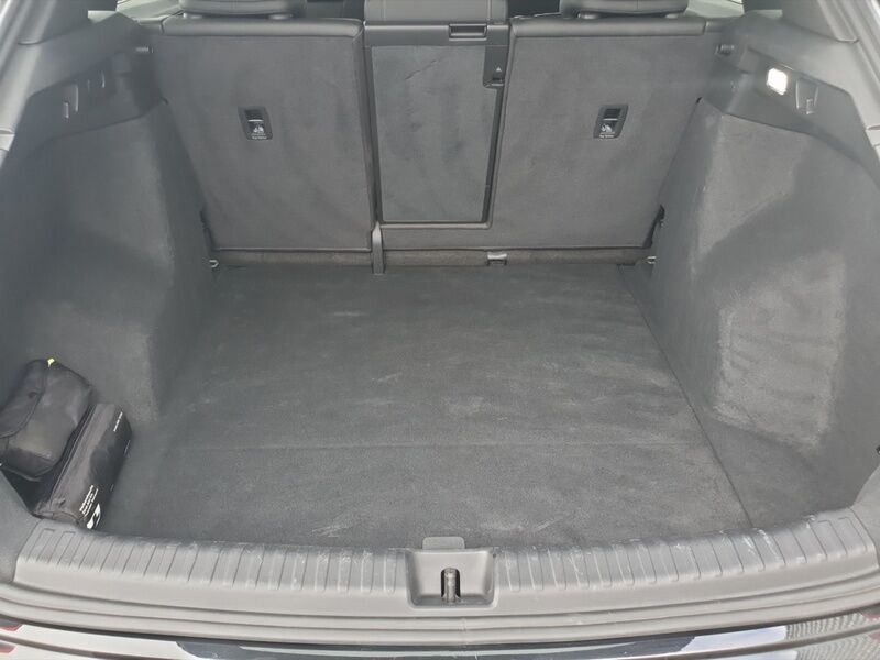 More views of Audi Q4 e-tron