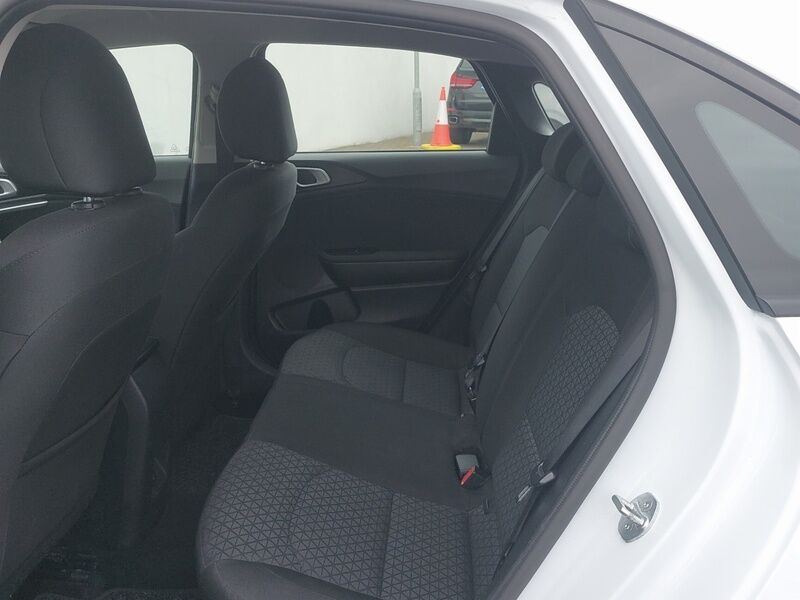 More views of Kia Ceed