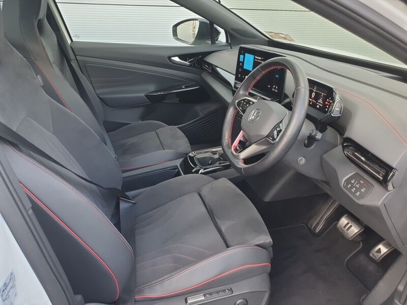 More views of Volkswagen ID.5