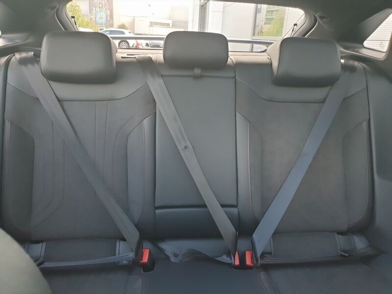 More views of Volkswagen ID.5