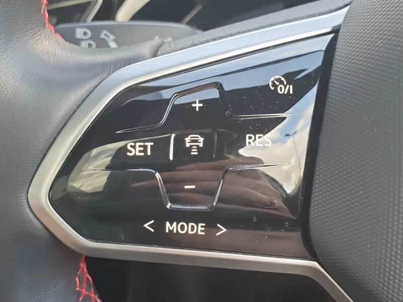 More views of Volkswagen ID.5