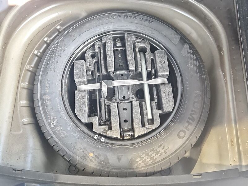 More views of Skoda Octavia