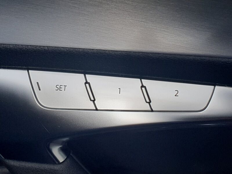 More views of Audi A6