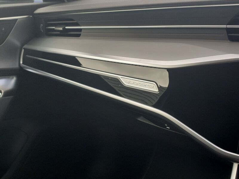 More views of Audi A6