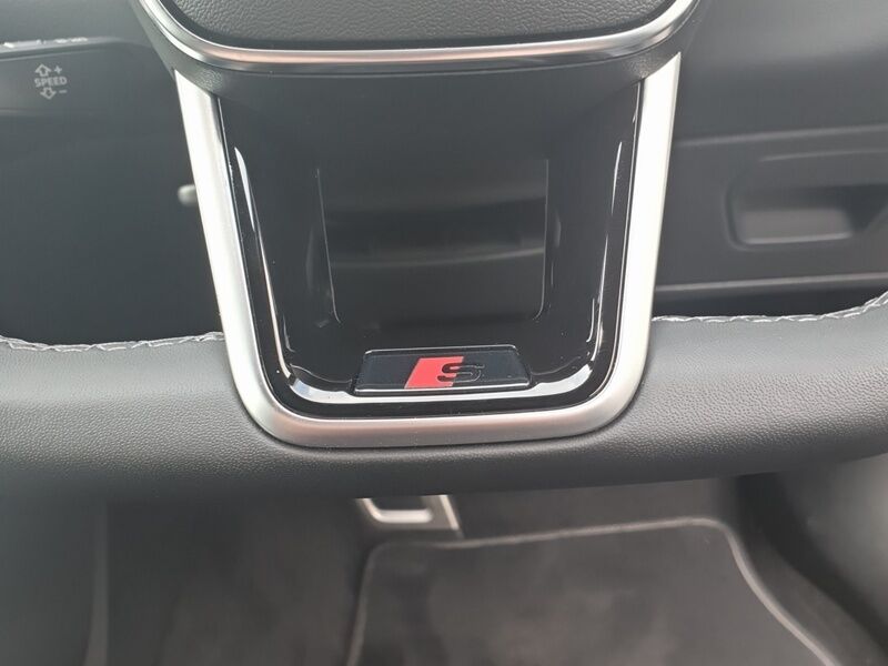 More views of Audi A6