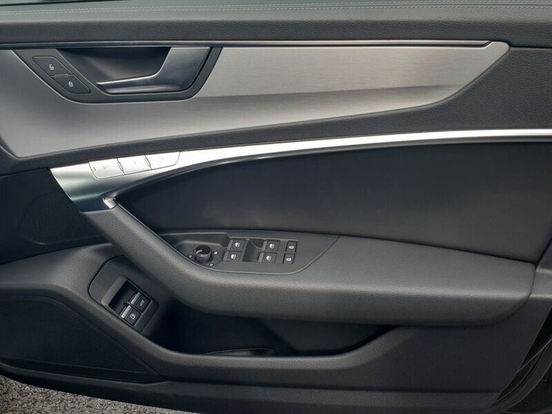 More views of Audi A6