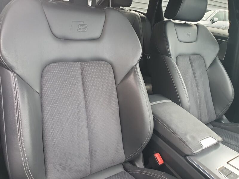 More views of Audi A6