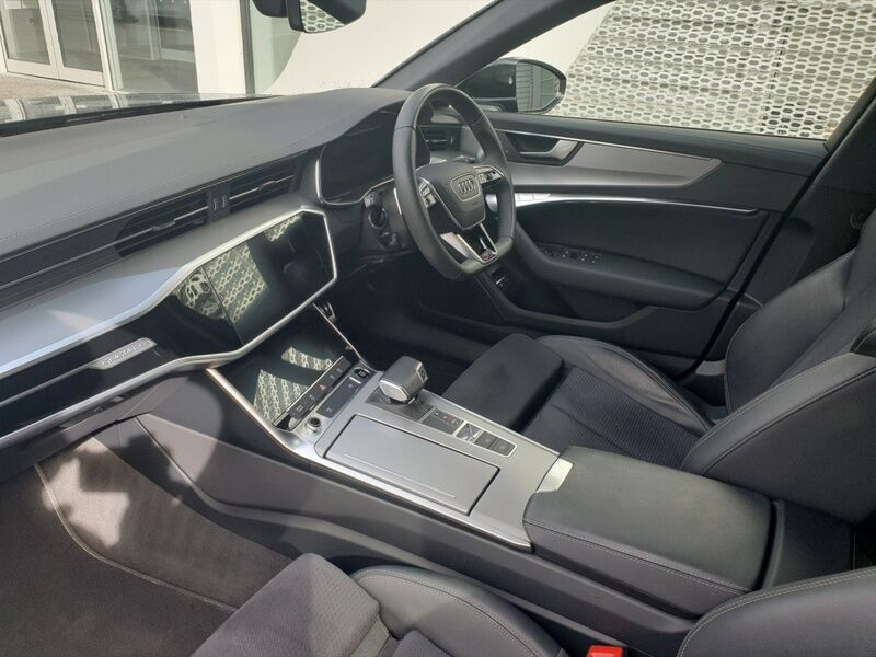 More views of Audi A6