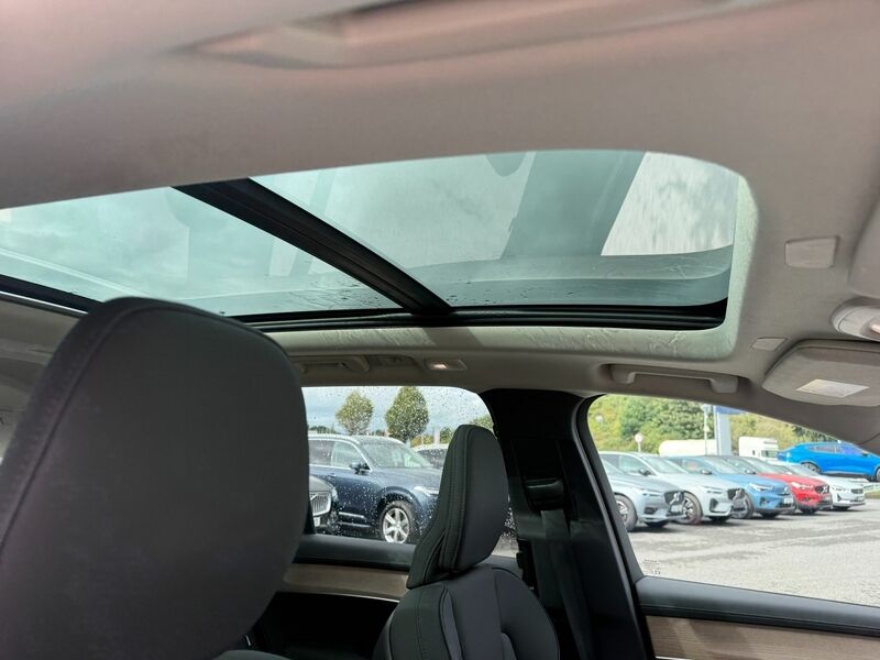 More views of Volvo XC90