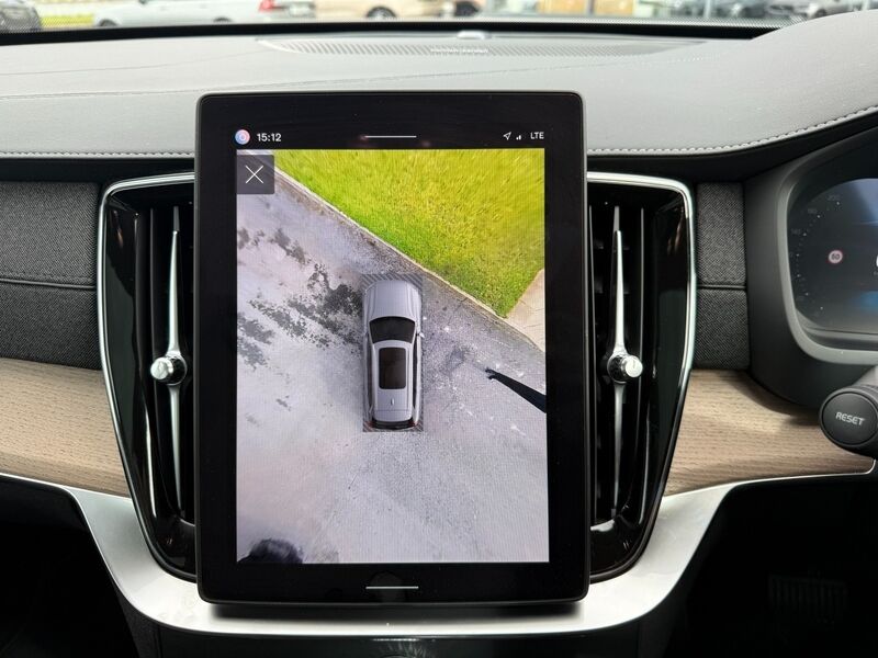 More views of Volvo XC90