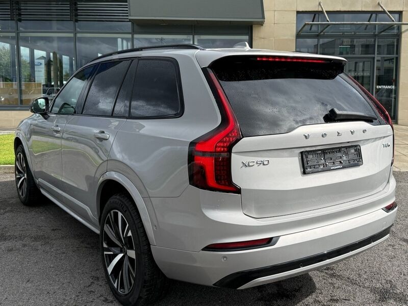 More views of Volvo XC90