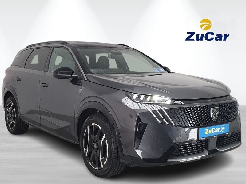 More views of Peugeot 5008