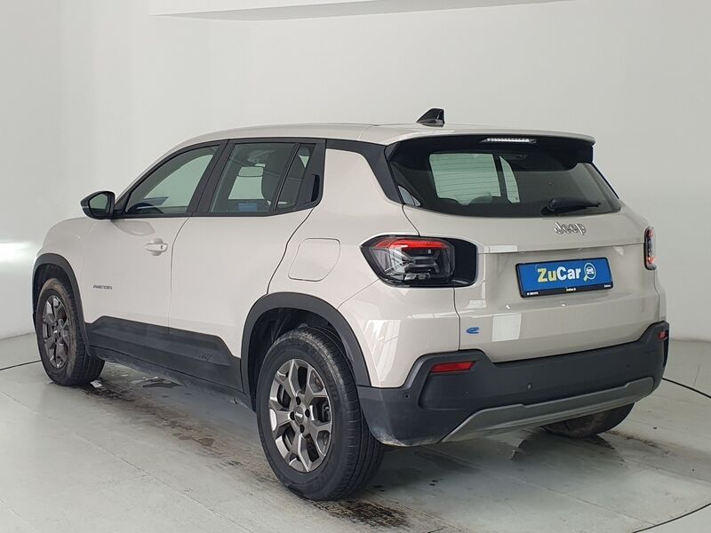 More views of Jeep Avenger