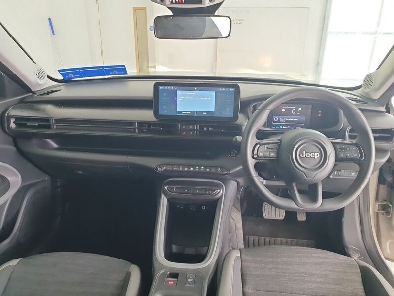 More views of Jeep Avenger