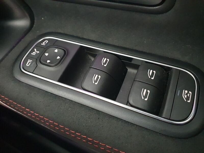 More views of Mercedes-Benz CLA