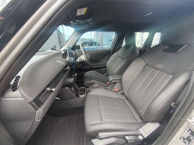 More views of Mini Cooper