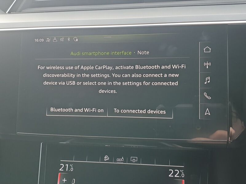 More views of Audi e-tron