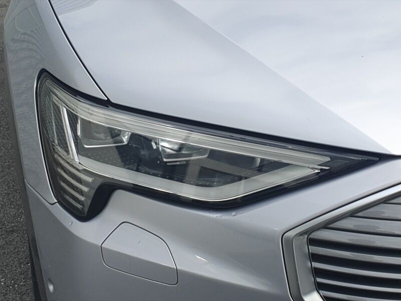 More views of Audi e-tron