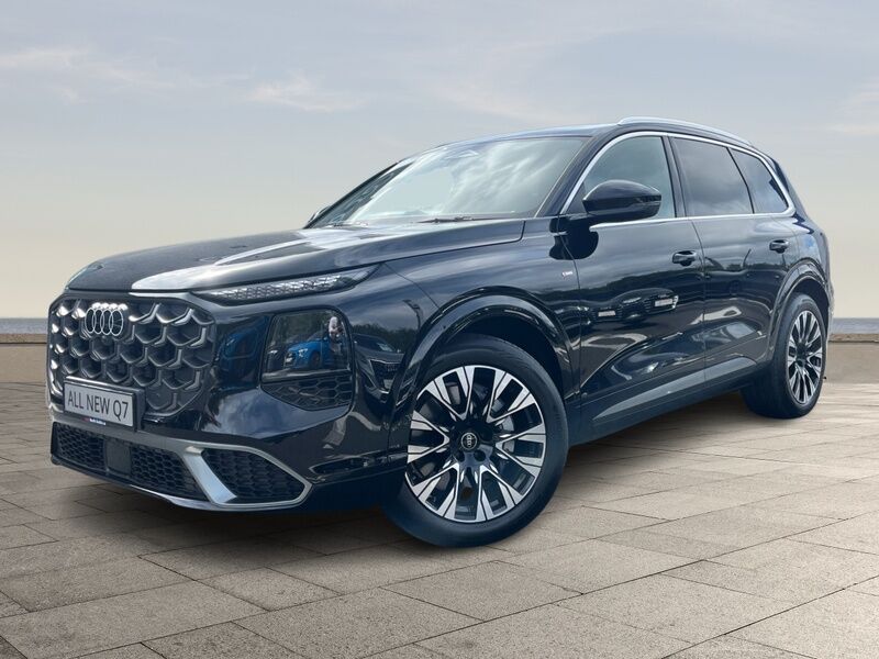 More views of Audi Q7