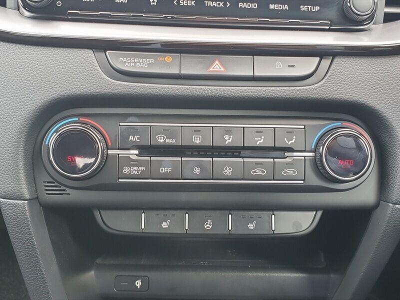More views of Kia XCeed