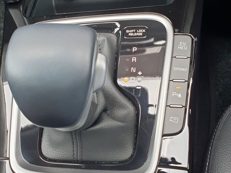 More views of Kia XCeed