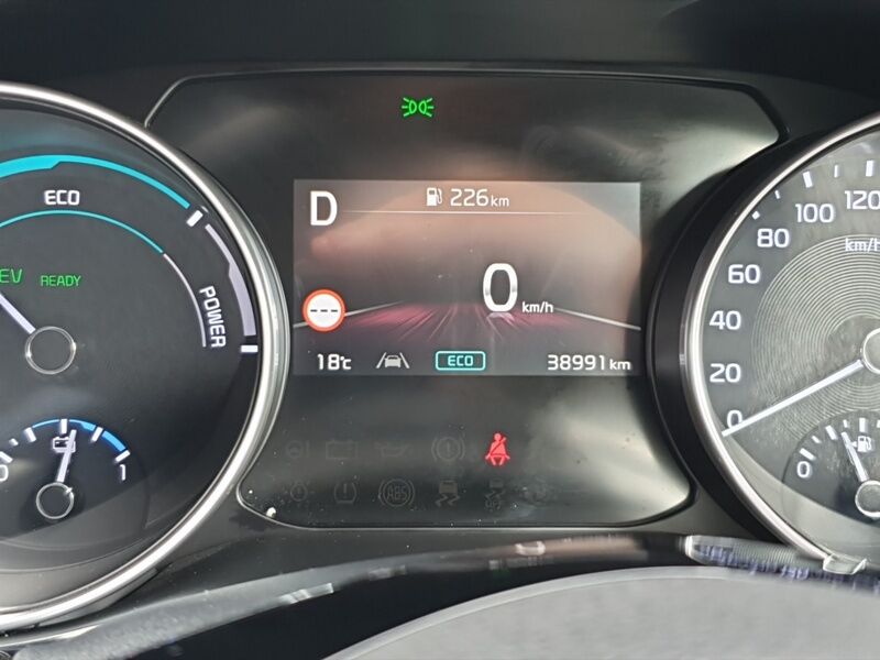 More views of Kia XCeed