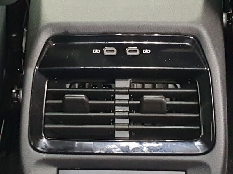 More views of Volkswagen ID.4