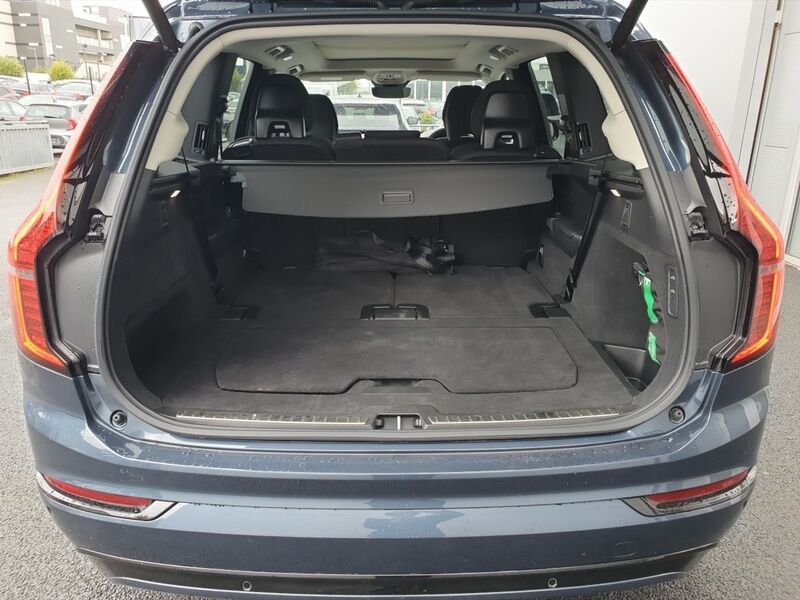 More views of Volvo XC90