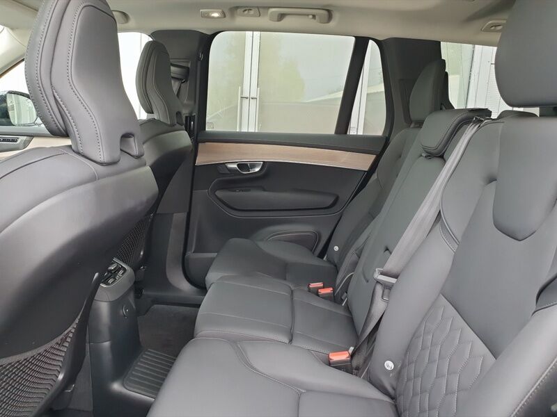 More views of Volvo XC90