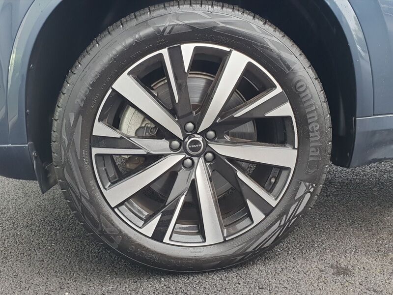 More views of Volvo XC90