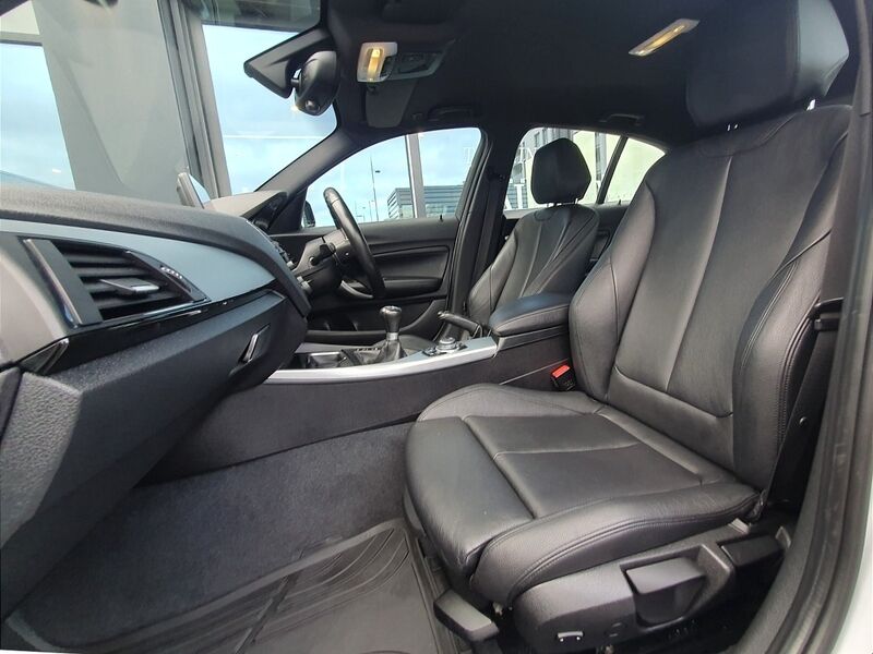 More views of BMW 1-Series