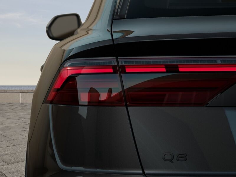 More views of Audi Q8