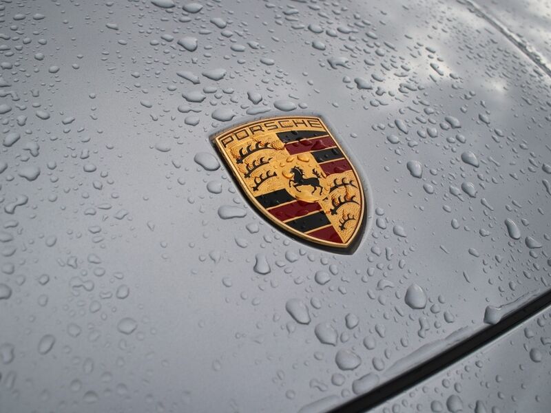 More views of Porsche Cayenne