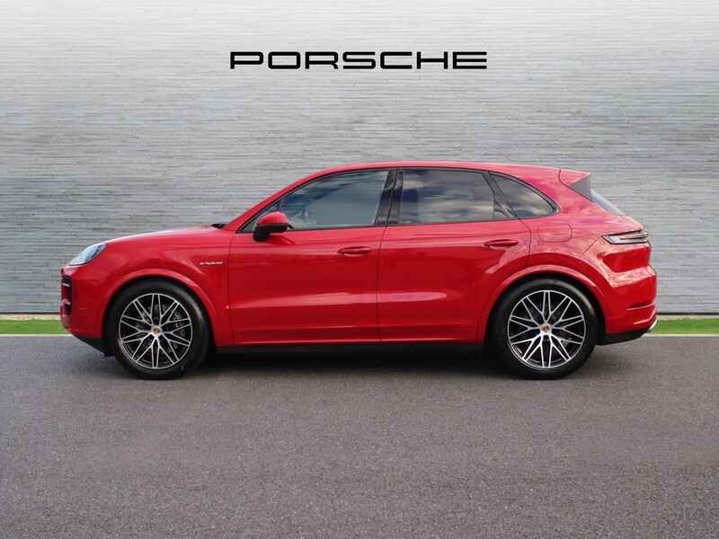 More views of Porsche Cayenne