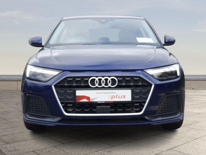 More views of Audi A1