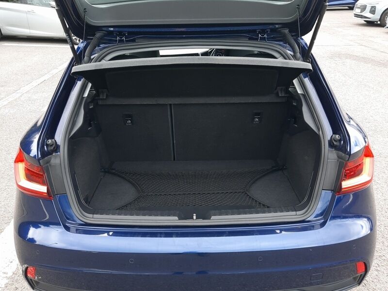 More views of Audi A1