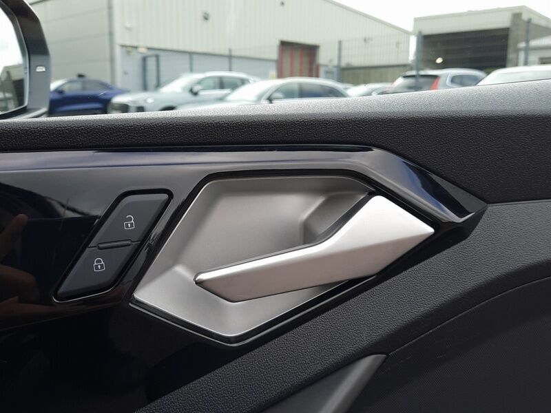 More views of Audi A1